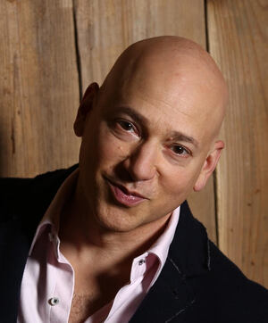 Evan Handler